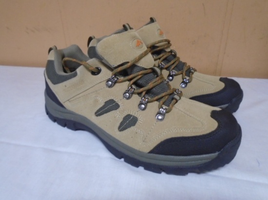 Brand New Pair of Men's Waterproof CC-Los Shoes