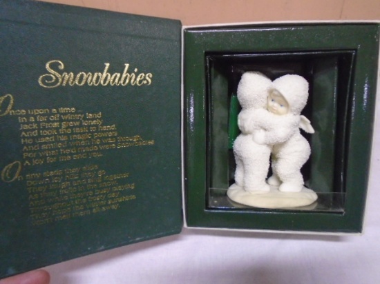 Department 56 "I Need A Hug" Snowbabies Figurine