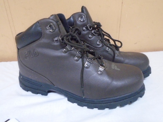 Like New Pair of Men's Fila Boots