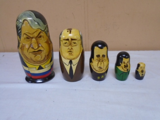 5pc Wooden Russian Nesting Doll Set