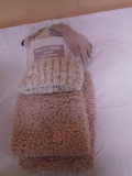 Brand New Falls Creek Ladies Scarf-Hat-Gloves Set