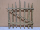 Primitive Wooden Picket Fence Décor Piece