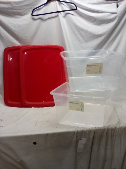 Pair of Brightroom 24 5/16"x17 15/16"x10 1/2" Locking Lid Storage Tubs