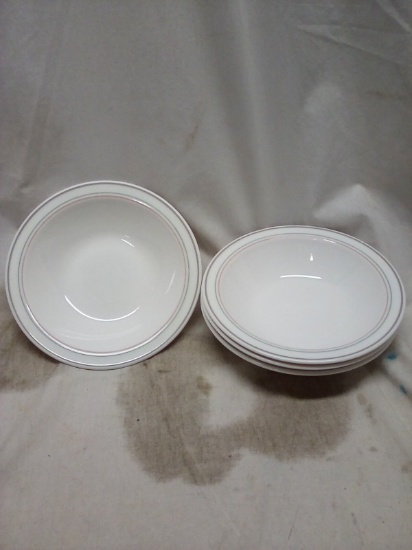 4 Pc Set of Corning Dishware