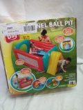 Indoor/outdoor Tunnel Ball Pit