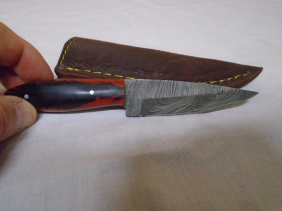 Custom Hadnmade Damascus Blade Knife w/Leahter Sheath