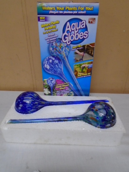Set of Hand Blown Glas Aqua Globes