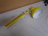 Metal Swing Arm Lamp