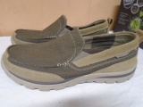 Brand New Pair of Men' Sketchers Relax Fit Shoes