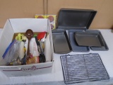 Large Group of Bakeware & Kitchenware