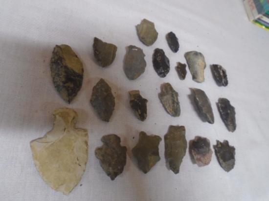 Large Group of Arrowheads & Points