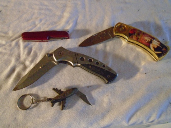 4 Piece Group of Pocket Knives