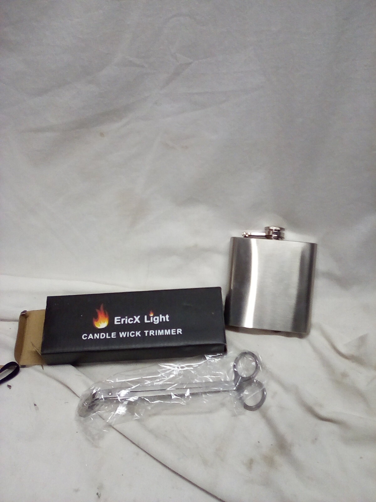 6oz stainless steel Flask & Ericx Light Candle