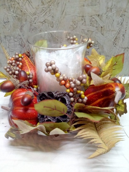 Illuminated Pumpkin, Gourd Centerpiece