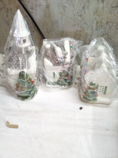 Mr Christmas set of 3 mini Ceramic Village Buildings with church