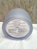Homeworx  Blueberry Lavendar cupcake 4 wick candle 18 oz