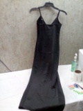 TOB Women’s Size Medium Black Spaghetti Strap Evening Dress
