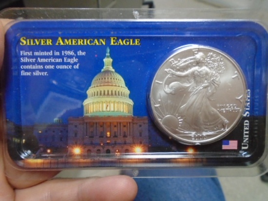 2000 1oz Fine Silver American Eagle