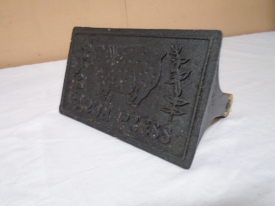 Cast Iron Bacon Press w/ Wood Handle