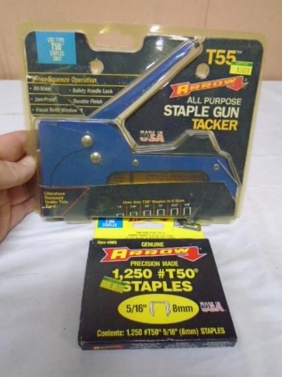 Arrow T55 Staple Gun Tracker w/ Box of Staples