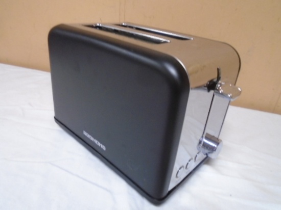 Redmond 2-Slice Toaster