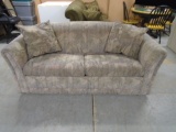 La-Z-Boy Full Size Sleeper Sofa w/ Matchign Accent Pillows