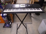 Yamaha PSR E223 Keyboard & Stand
