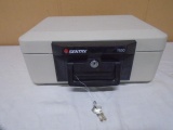 Sentry 1100 Fire Proof Safe w/ Keys & Manual
