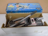 Mack Hydraulics 2 Ton Floor Jack