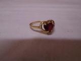 Ladies 10K Gold Ring w/ Stone