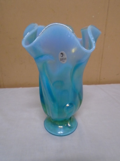 Beautiful Fenton Opalescent Art Glass Vase