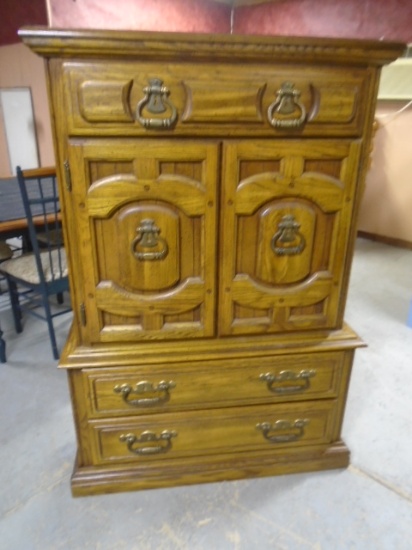 5 Drawer Solid Wood Armoire Chest of Drawers