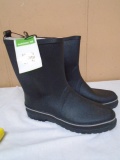 Brand New Pair of Men's Gardenline Rubber Boots