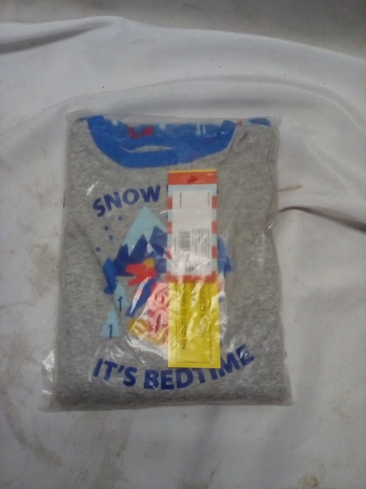 Cat & Jack Snow Way It’s Bedtime Pajama Set. Size: 12M