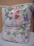 Like New Full Size Floral Comforter