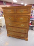 Beautiful Solid Oak 5 Drawer Chest of Drawers
