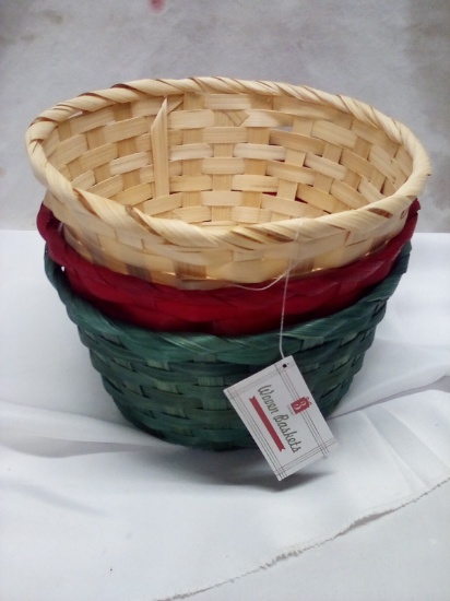 Set of 3 Assorted Color 8”Dx4”T Woven Baskets