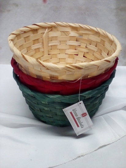 Set of 3 Assorted Color 8”Dx4”T Woven Baskets
