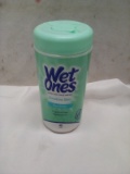 Wet Ones Hand & Face Wipes. Extra Gentle Sensitive Skin. 40 Wipes.