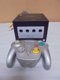 Nintendo Game Cube w/ Wireless Controller