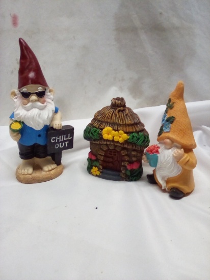 3 Pc Decorative Gnome and House Lot