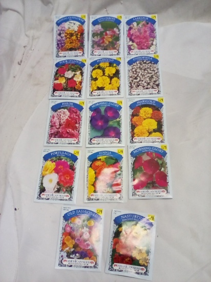 Lot of 14 Assorted Seed Packs