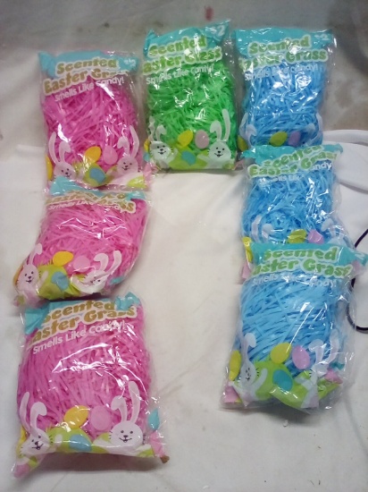 7 Assorted Color 3oz Bags of Scented Easter Grass