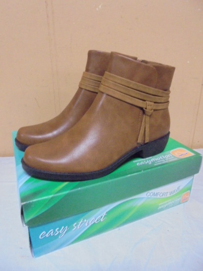 Brand New Pair of Ladies Easy Street Comfort Wave Boots