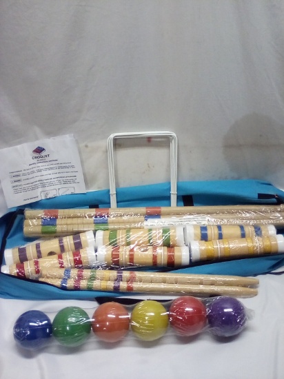 Croquet Set With Carrying Case.
