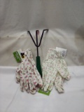 Qty 3 Cultivator and 2 pairs of garden Gloves
