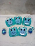 5 Blue Rabbit Molding Foam Beads & 2 Growing Character Eggs.