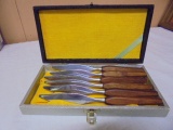 Set of 6 Vintage Fleetwood Wood Handle Steak Knives