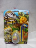Qty 1 Dino World Fossil Kit