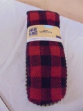 Brand New Pair of Muk Lucks Men's Slipper Socks